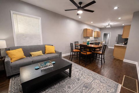 Elevated Co-Living | Private bathrooms + Comfortable Spaces (id. 32107)