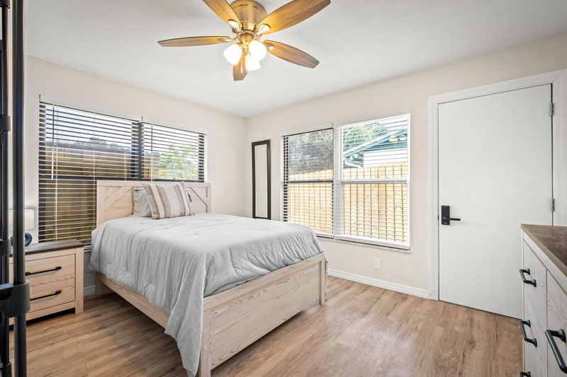 roommates in Undisclosed, Orlando, FL 32811 SUPERHOST STAY  Renovated Home Minutes from Millenia, I-Drive & MetroWest! (id. 3226) - cirtru.com