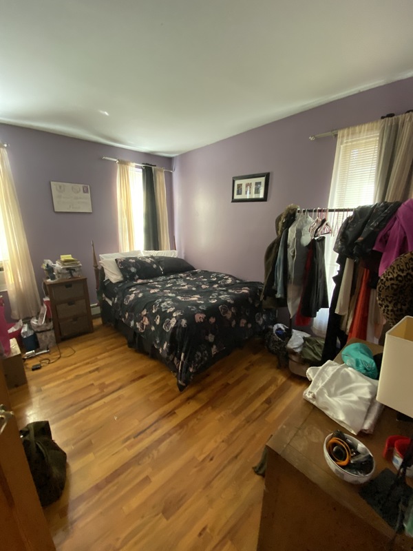 Private Room in 3Bed.1Bath