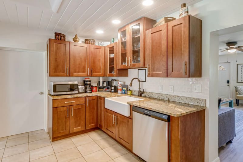 roommates in Palm Bay Private Room in 4Bed.2Bath - cirtru.com