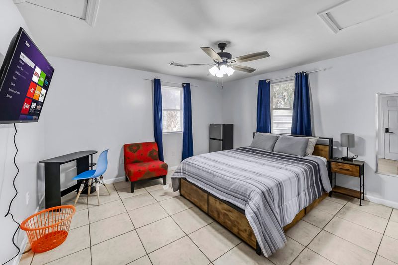 Live with Only 3⃣ Roommates! Super Private & Peaceful  | Huge Outdoor Space  | Flat Screen TVs Included  | Don’t Miss Out! (id. 12358)