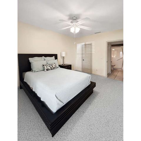 Private Room in 3Bed.2Bath