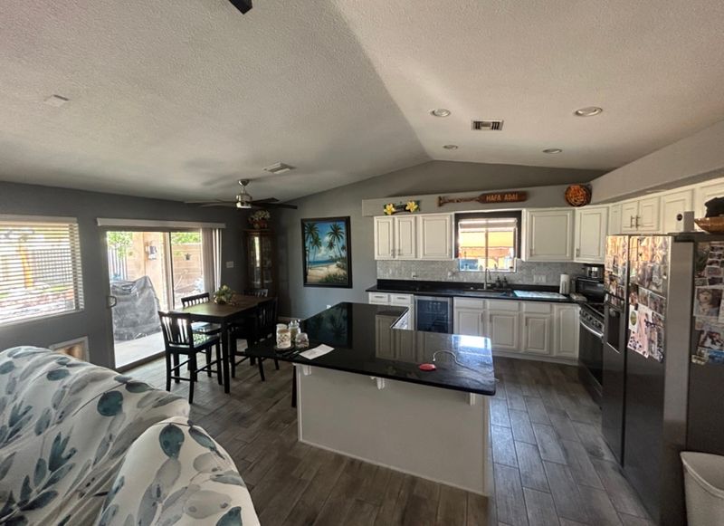 roommates in Yuma Private Room in 2Bed.1Bath - cirtru.com