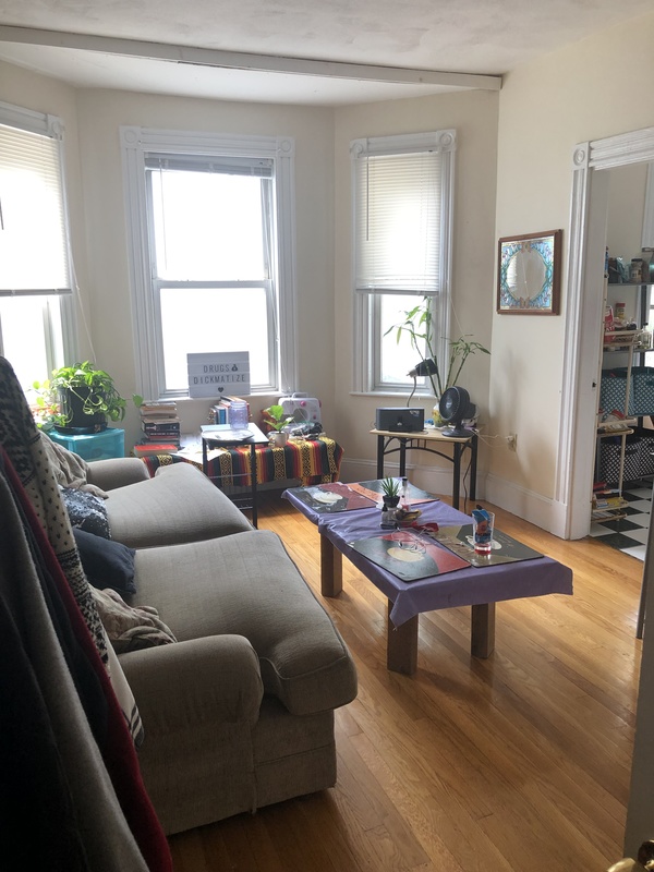 roommates in Boston Private Room in 5Bed.1Bath - cirtru.com