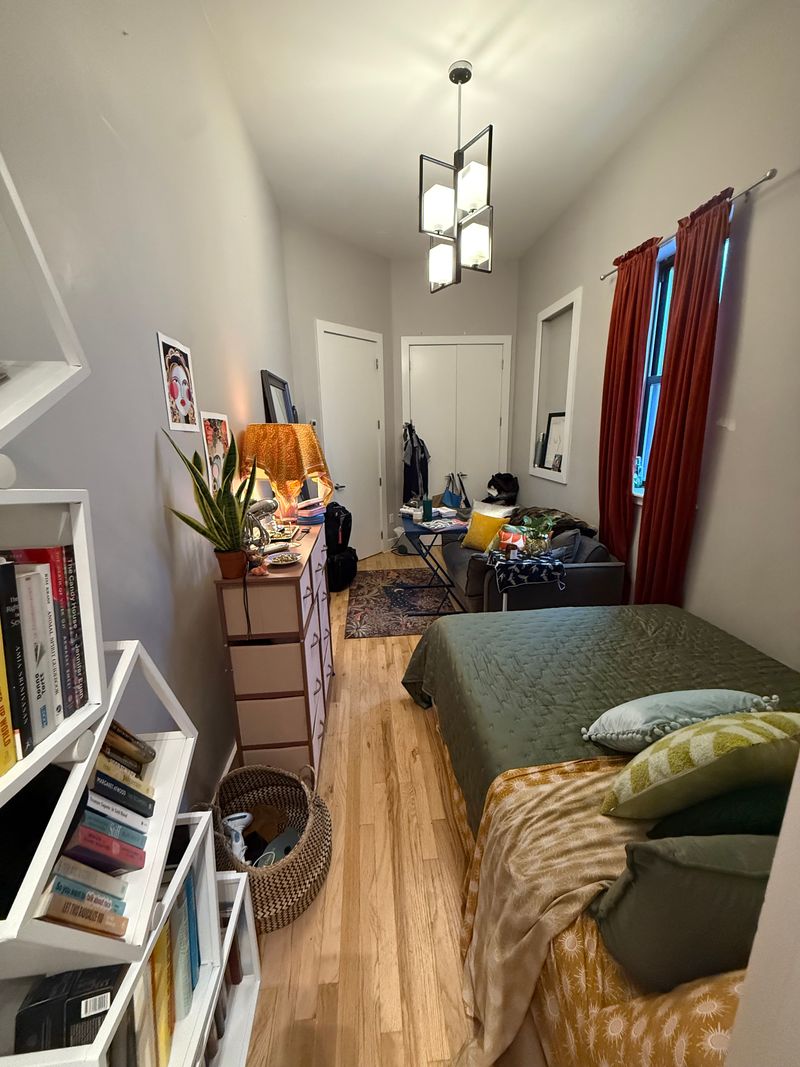 roommates in New York City Private Room in 5Bed.5Bath - cirtru.com