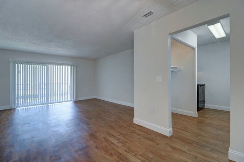 roommates in Clearwater Entire Place 1Bed.1Bath - cirtru.com