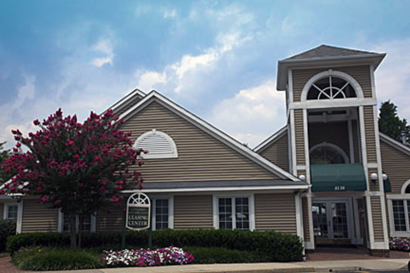 roommates in Dunn Loring 1bed/bath steps from Metro - cirtru.com