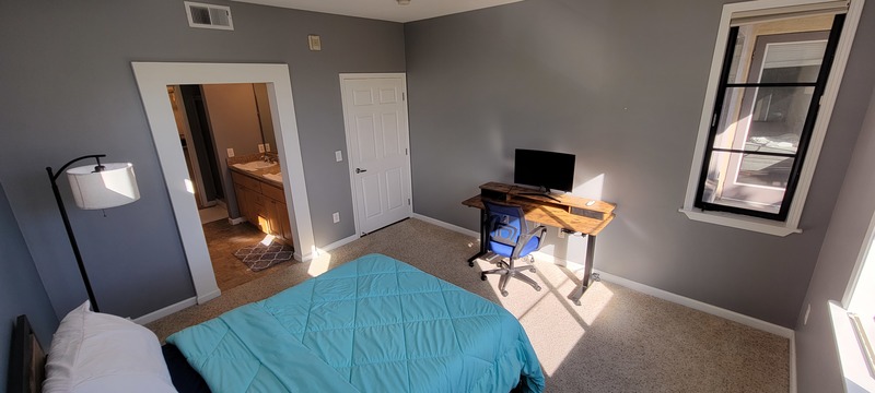 Private Room in 2Bed.2Bath