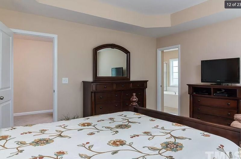 roommates in Raleigh Private Room in 3Bed.2.5Bath - cirtru.com