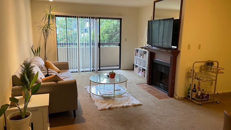 roommates in Los Angeles Private Room in 2Bed.2Bath - cirtru.com
