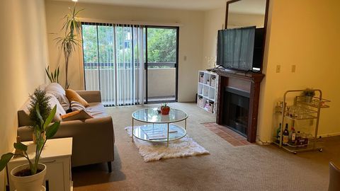 Private Room in 2Bed.2Bath
