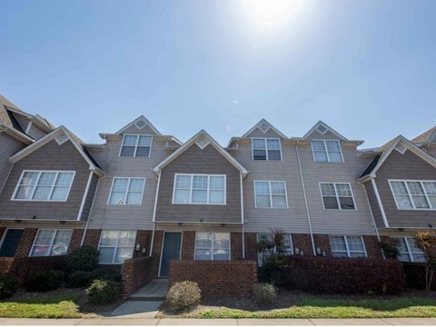 roommates in Greenville Private Room in 3Bed.3Bath - cirtru.com