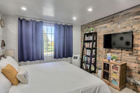 4BR King Basecamp | Rooftop | Red Rocks & Denver Fun (id. 29885)
