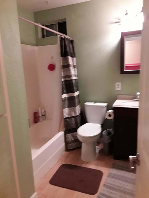 roommates in Rohnert Park Private Room in 5Bed.3Bath - cirtru.com