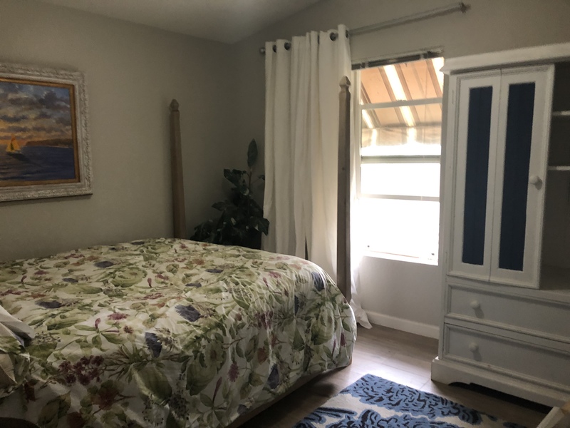 roommates in Fallbrook Private Room in 2Bed.2Bath - cirtru.com