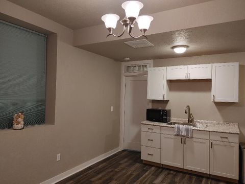 Shared Room in 2Bed.1Bath