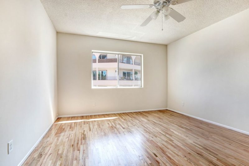 Private Room in 3Bed.2Bath