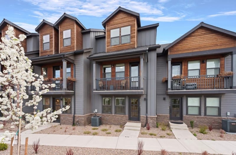 Entire Place 3Bed.3Bath