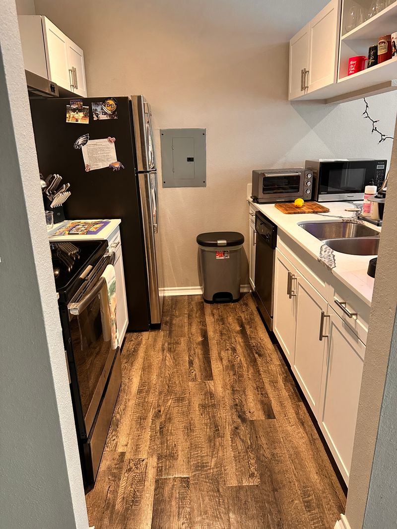 roommates in Dallas Entire Place 1Bed.1Bath - cirtru.com