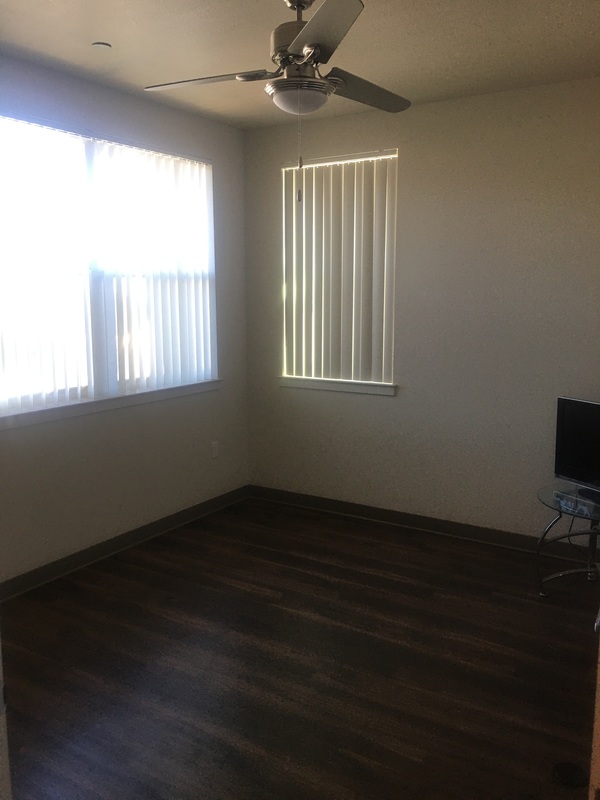 Private Room in 2Bed.1Bath