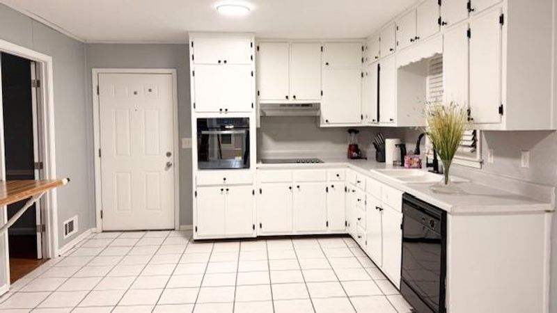 roommates in Undisclosed, Lawrenceville, GA 30046 Rooms in Prime Lawrenceville for Students and Professionals! (id. 28213) - cirtru.com