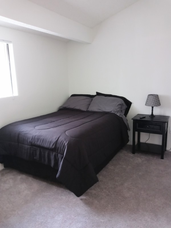 Private Room in 3Bed.3Bath