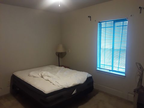 roommates in Oakland Private Room in 2Bed.1Bath - cirtru.com