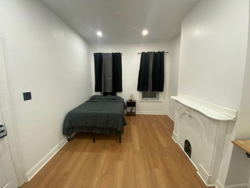 roommates in Undisclosed, Philadelphia, PA 19121 Newly Renovated Home near Trendy Brewerytown  • Fast WiFi  • Furnished Private Rooms  • Top Rated Host  Network=Networth (id. 17015) - cirtru.com