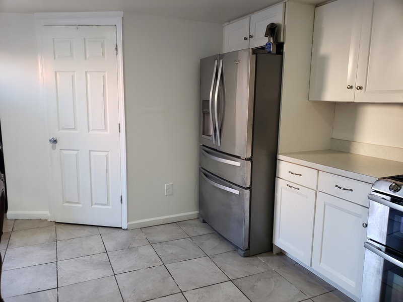 roommates in New York City Entire Place 1Bed.1Bath - cirtru.com