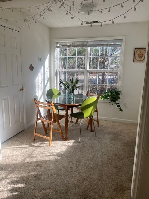 Private Room in 3Bed.3Bath