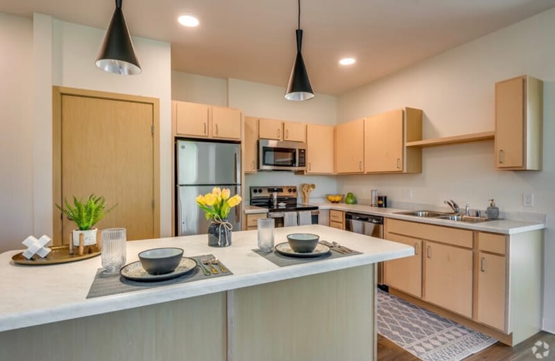 roommates in Green Bay Private Room in 1Bed.1Bath - cirtru.com