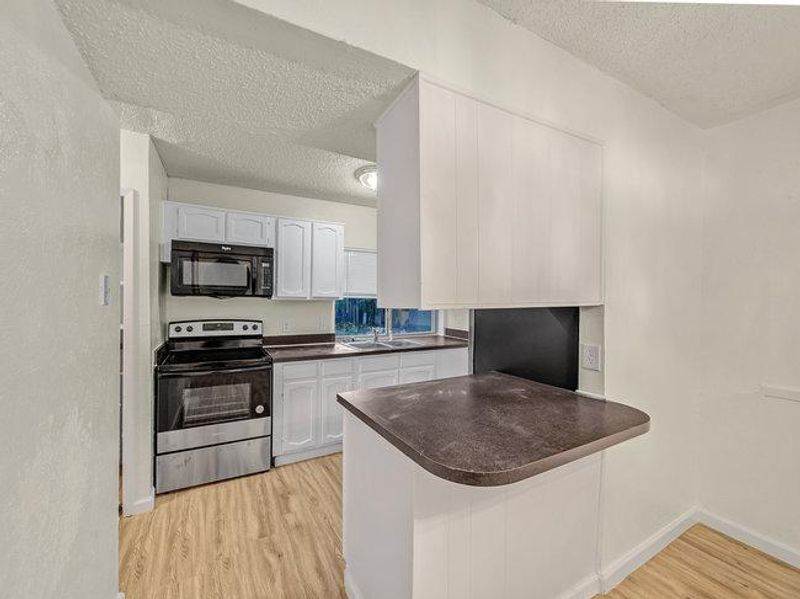 roommates in Undisclosed, Arlington, TX 76014 Arlington House. Comfortable & homey (id. 9369) - cirtru.com