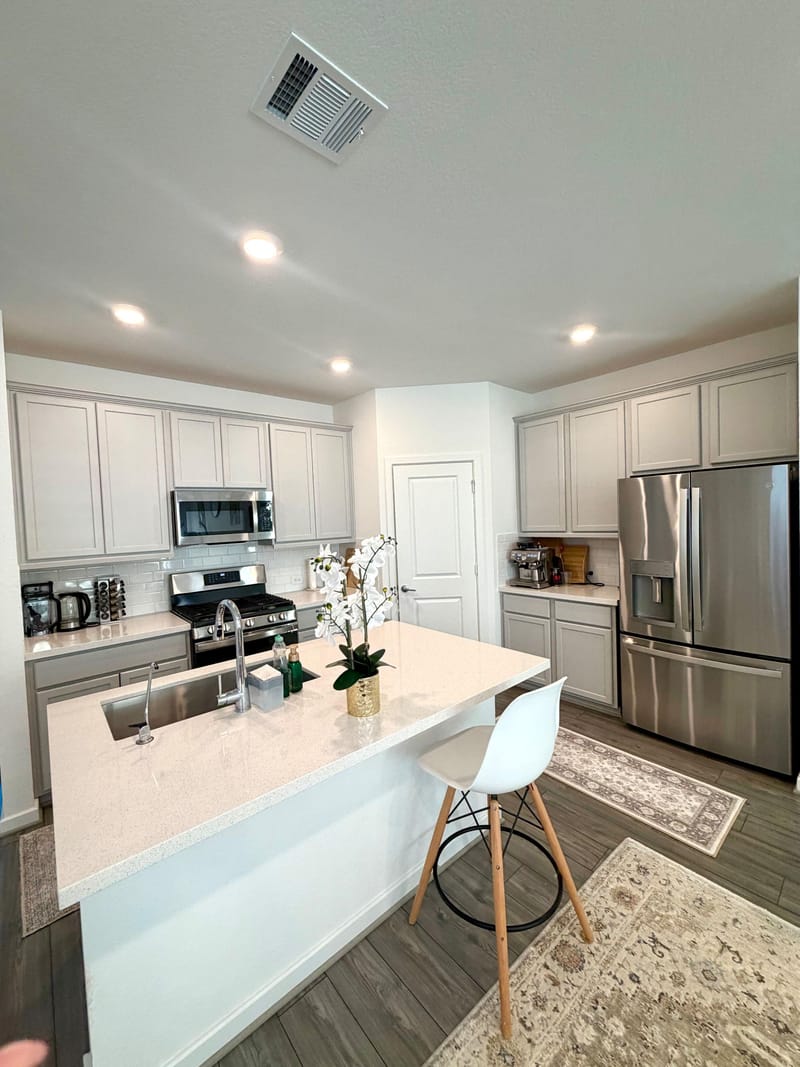 Beautiful Room in a Peaceful Cypress Home, Conveniently Located Near Katy (id. 42320)