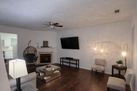 Your Union City Home with Wi-fi (id. 29479)