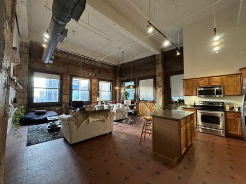 roommates in Dallas Private Room in 2Bed.2Bath - cirtru.com