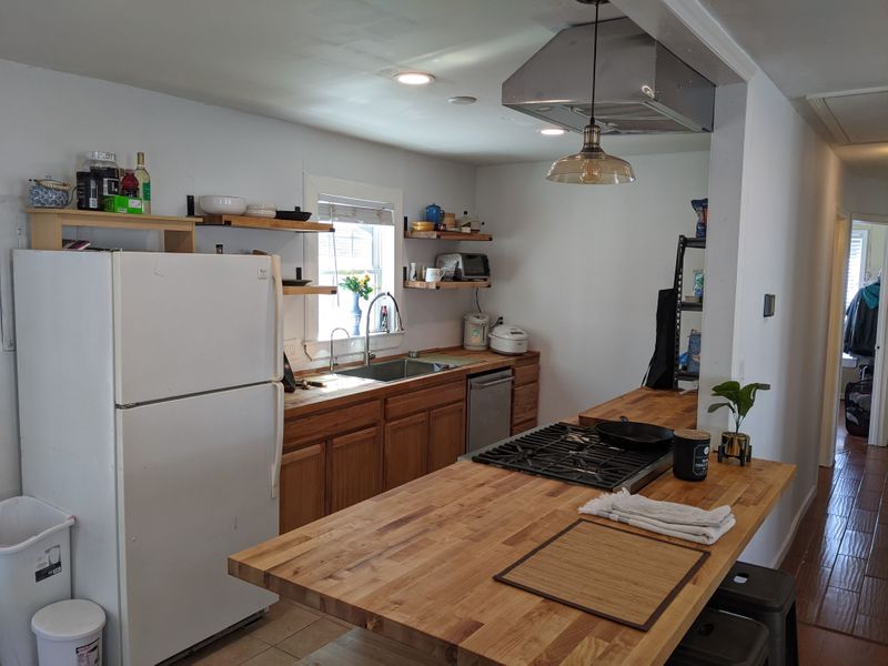 roommates in Fuquay-Varina Private Room in 3Bed.1Bath - cirtru.com