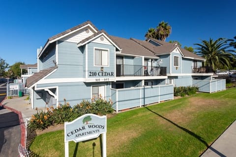 roommates in Vista Private Room in 2Bed.2Bath - cirtru.com