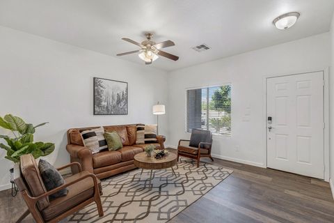 Queen Creek House with Dining area. Spacious & newly-renovated (id. 7638)
