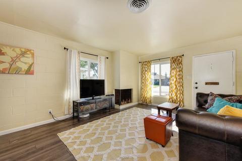 roommates in Sacramento Private Room in 3Bed.1Bath - cirtru.com