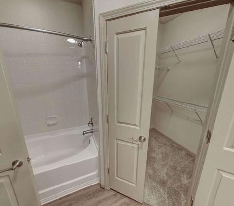 roommates in Orlando Private Room in 2Bed.2Bath - cirtru.com
