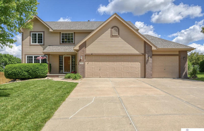 roommates in Omaha Private Room in 5Bed.4Bath - cirtru.com
