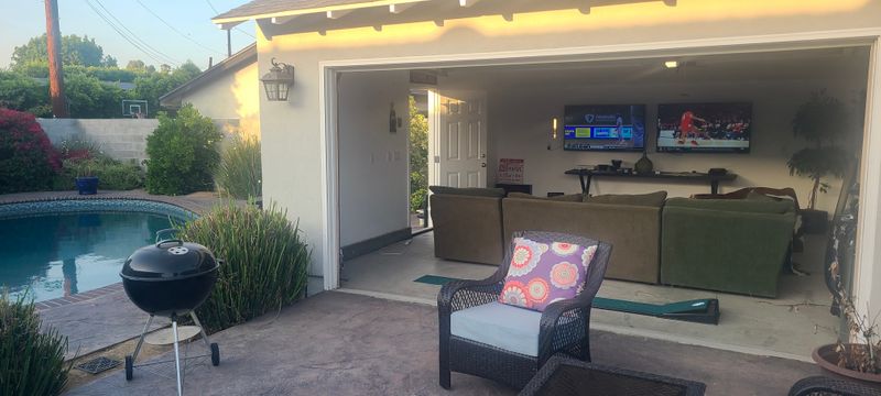 roommates in Woodland Hills Entire Place 3Bed.2Bath - cirtru.com
