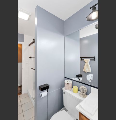 roommates in Hoffman Estates Room4Bed.2Bath - cirtru.com