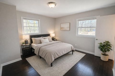 ALERT! New Listing! Spacious Decatur PadSplit with Hardwood Floors, Granite Countertops! Fast WiFi! (id. 30190)