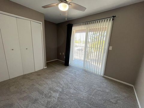 Private Room in 2Bed.1.5Bath