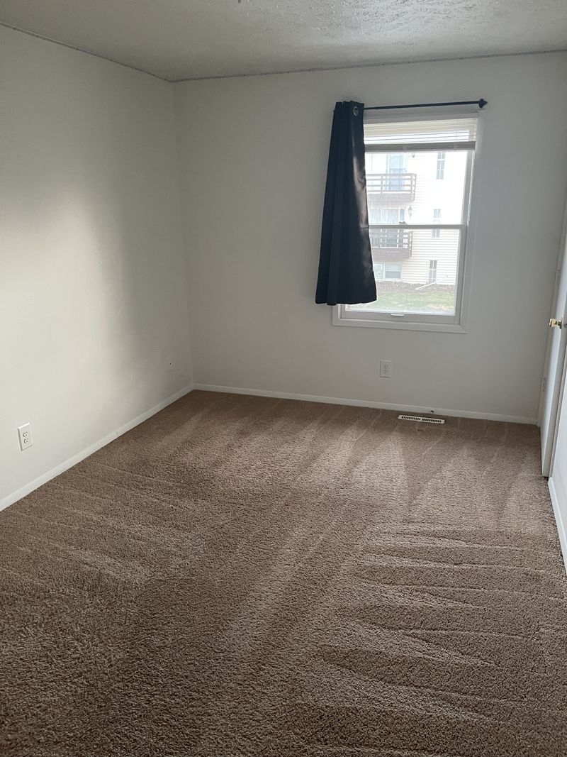 roommates in Bloomington Room2Bed.1Bath - cirtru.com
