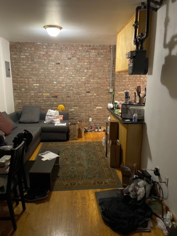 Private Room in 3Bed.1Bath