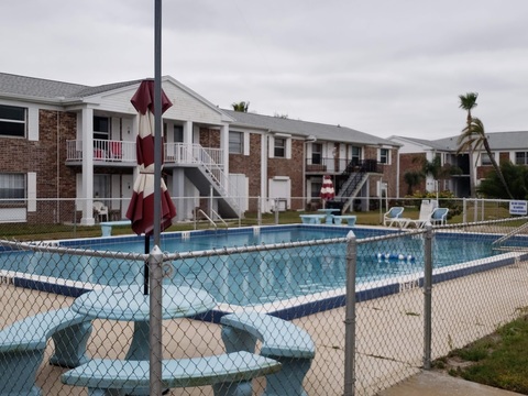 Waterfront 2 bedroom-2 bath condo