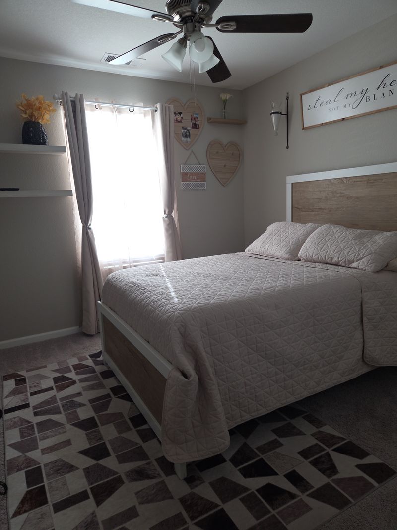 roommates in Fort Mohave Private Room in 1Bed.1Bath - cirtru.com