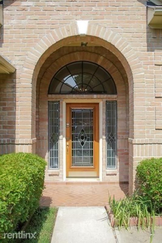 Suite~Quiet~Clean~Amenities Galore!